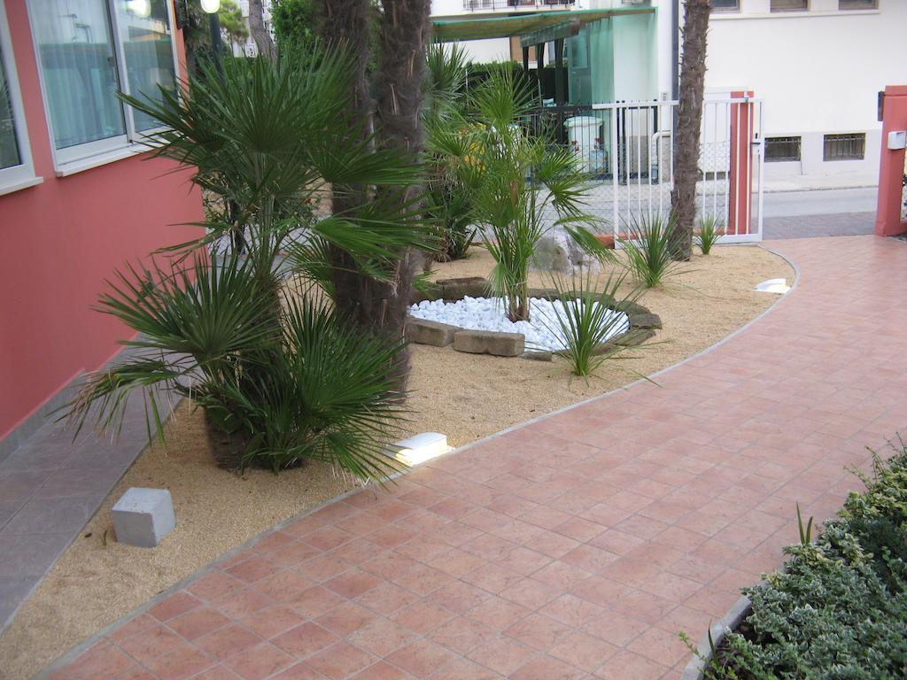 Hotel Villa Maria Caorle Ngoại thất bức ảnh
