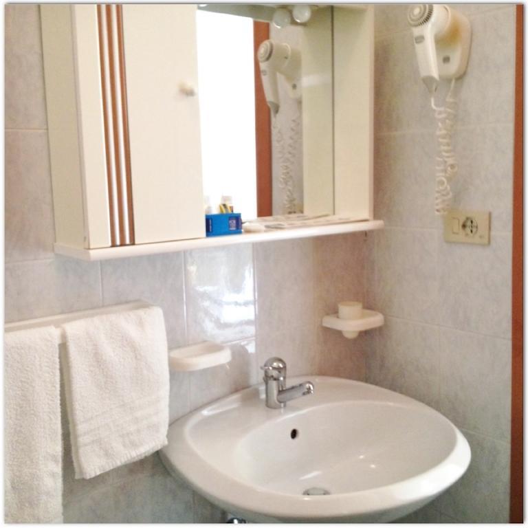 Hotel Villa Maria Caorle Phòng bức ảnh